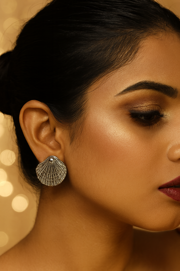 Golden Shell Stud Earrings | Anti-Tarnish SEEMORE Fashion Jewelry