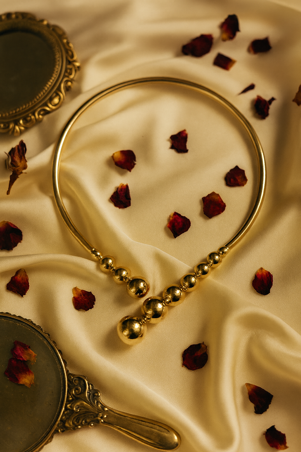 Contemporary Gold-Toned Beaded Choker Necklace