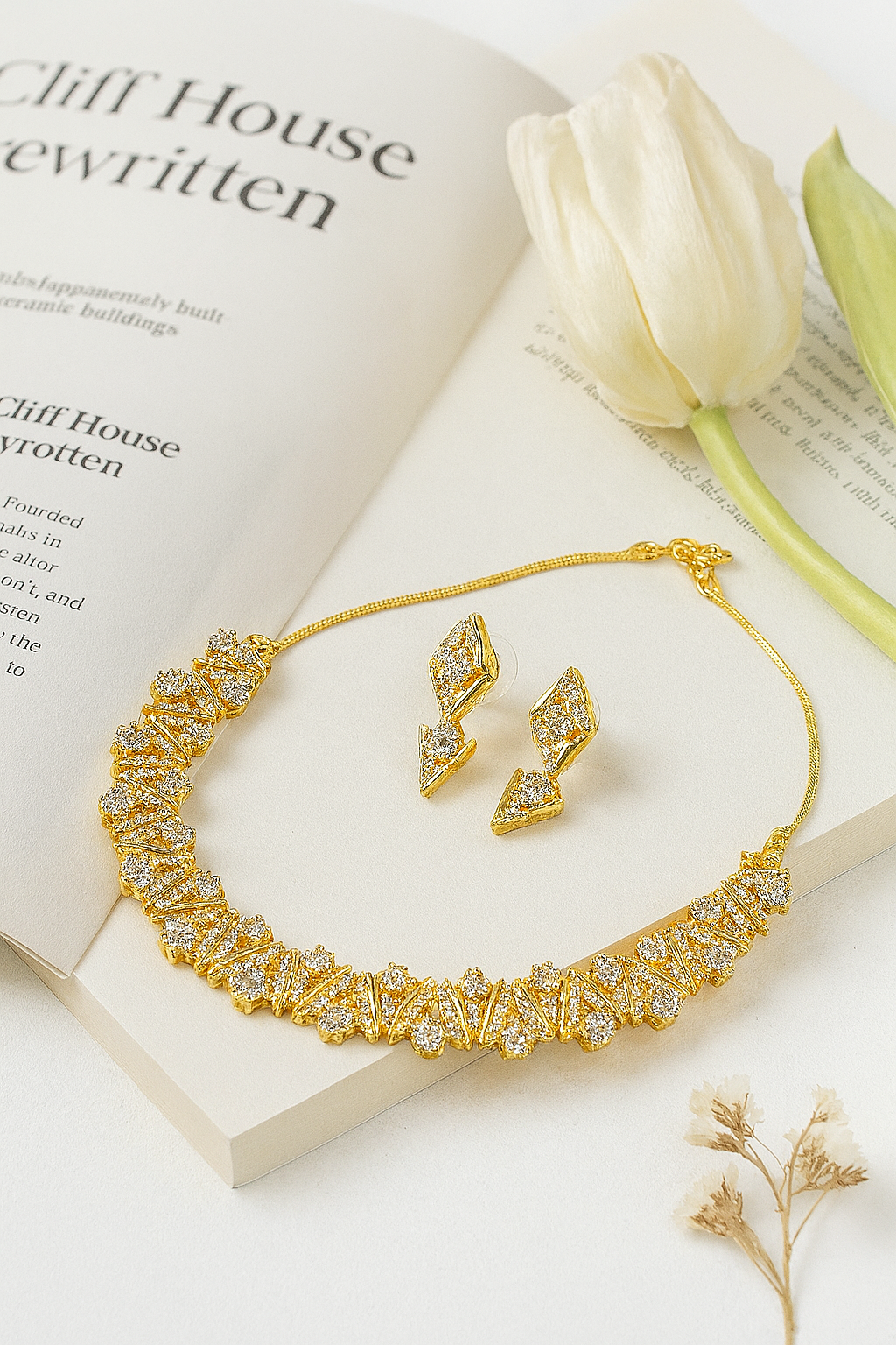 Golden Zigzag Floral AD Necklace Set