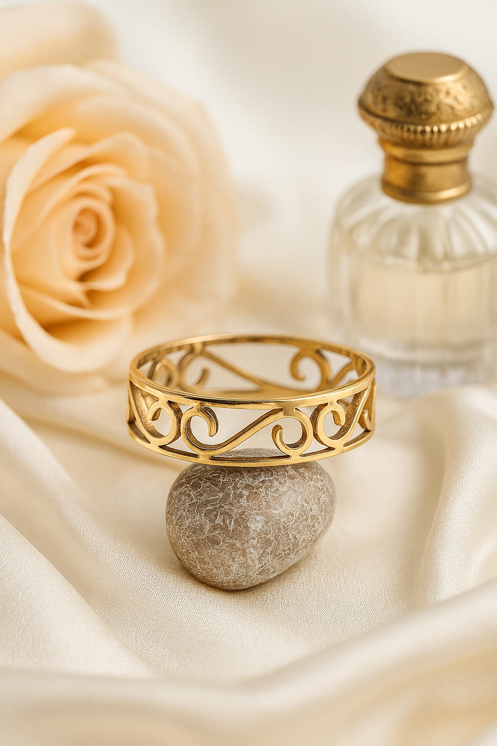 Vintage Scroll Gold Statement Ring