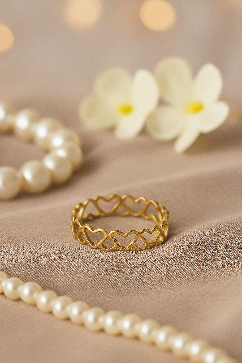 Heart Infinity Cutout Ring in Gold