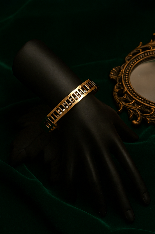 Grid-Cut Crystal Gold Bracelet