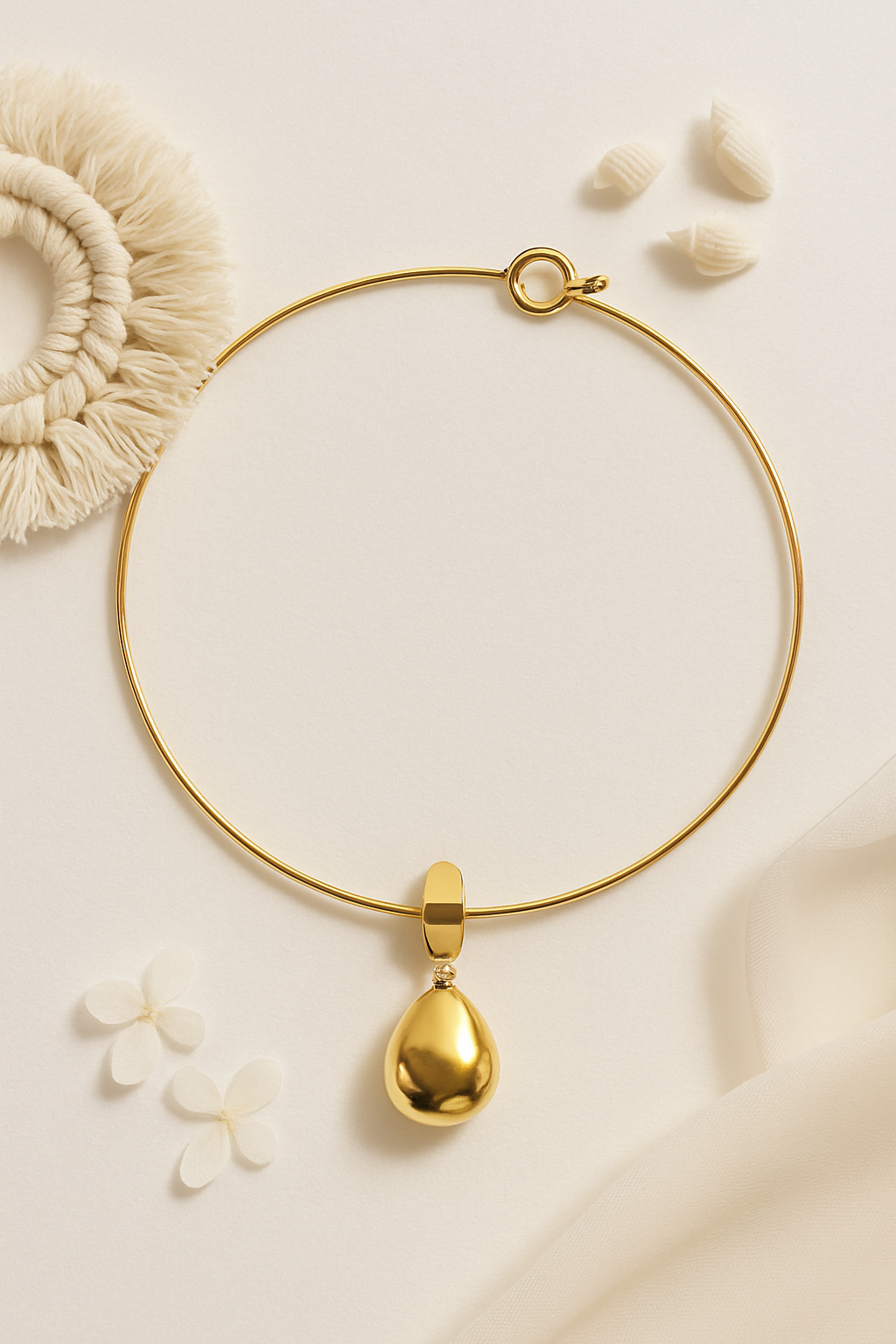 Golden Drop Shaped Pendant Choker Necklace