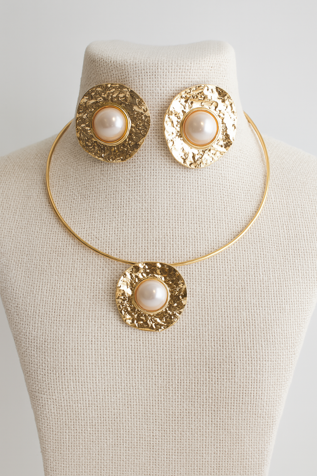 Hammered Gold Pearl Set - Choker Necklace & Earrings