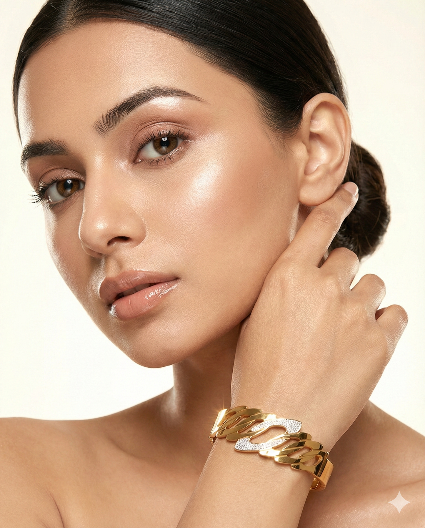 Anti-Tarnish Gold Sculpted Geometric Cuff Bracelet – Stainless Steel with CZ Detailing