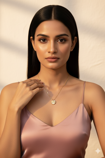 Magnetic Clover Heart Necklace – 4-in-1 CZ Pendant, Anti-Tarnish Gold