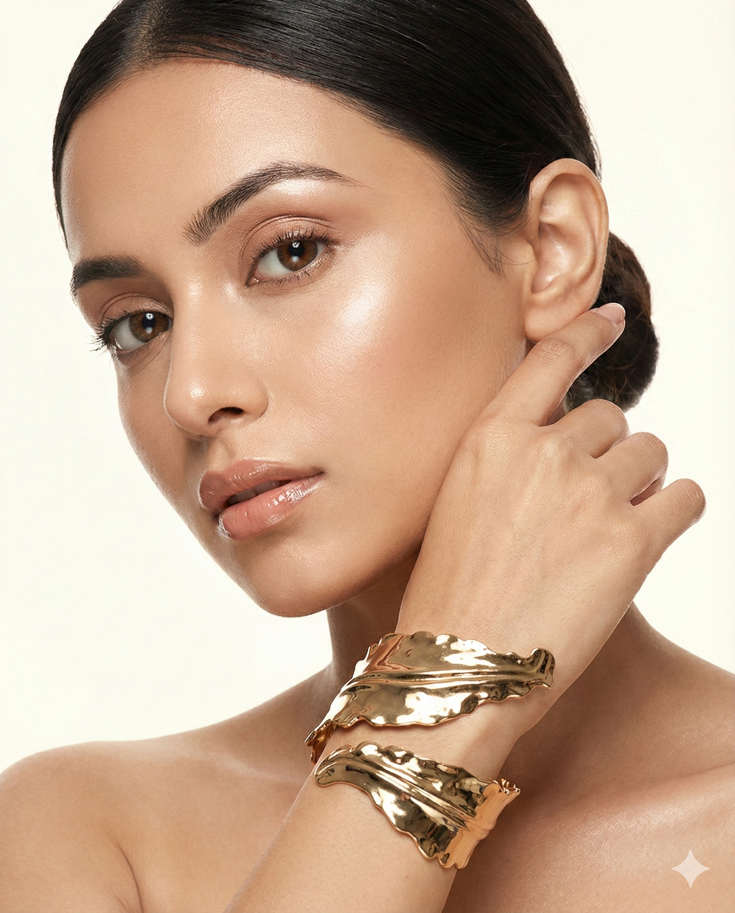Anti-Tarnish Gold Sculpted Leaf Cuff Bracelet – Textured Statement Design