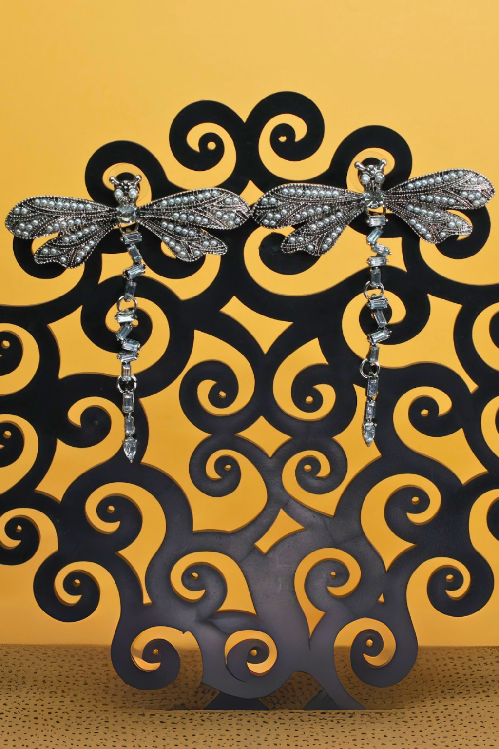 Vintage Dragonfly Stud Earrings – Antique Finish Anti-Tarnish Design