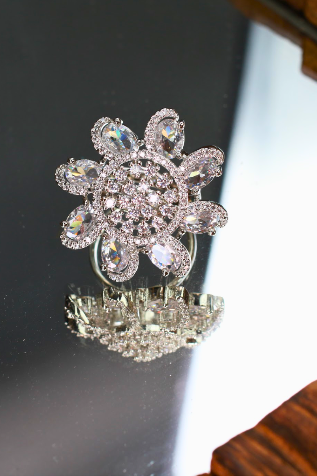 Crystal Bouquet Finger Ring