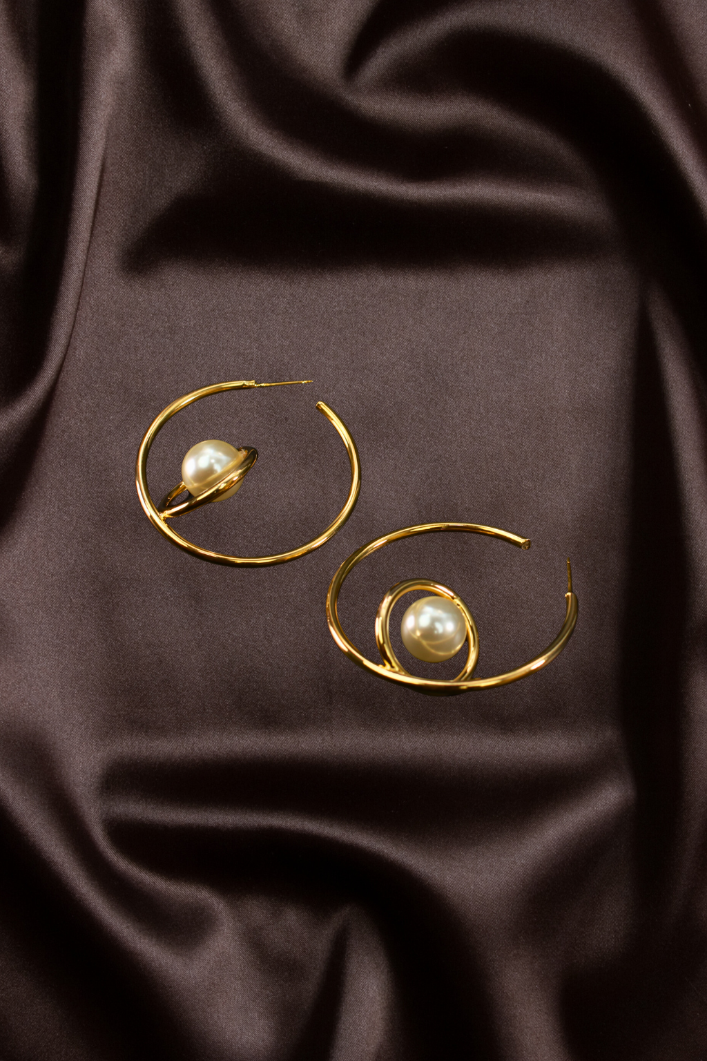 Modern Pearl Orbit Gold Hoop Earrings