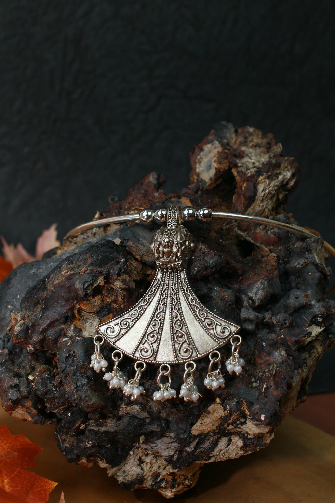 Oxidised German Silver Hansli Necklace with Fan Shape Pendant