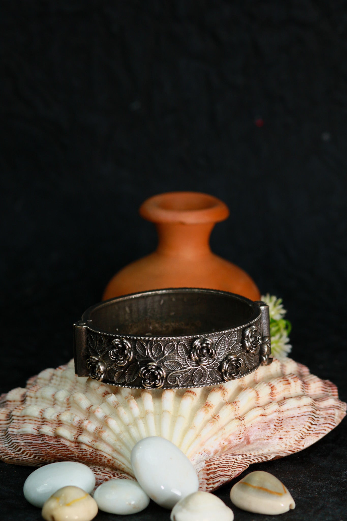 Oxidised Antique Design Brass Base Free Size Openable Floral Rose Carved Kada Bracelet for Women