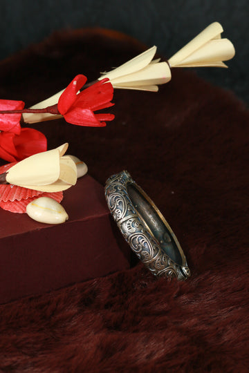 Oxidised Antique Design Brass Base Free Size Openable Engraved Motif Kada Bracelet for Women