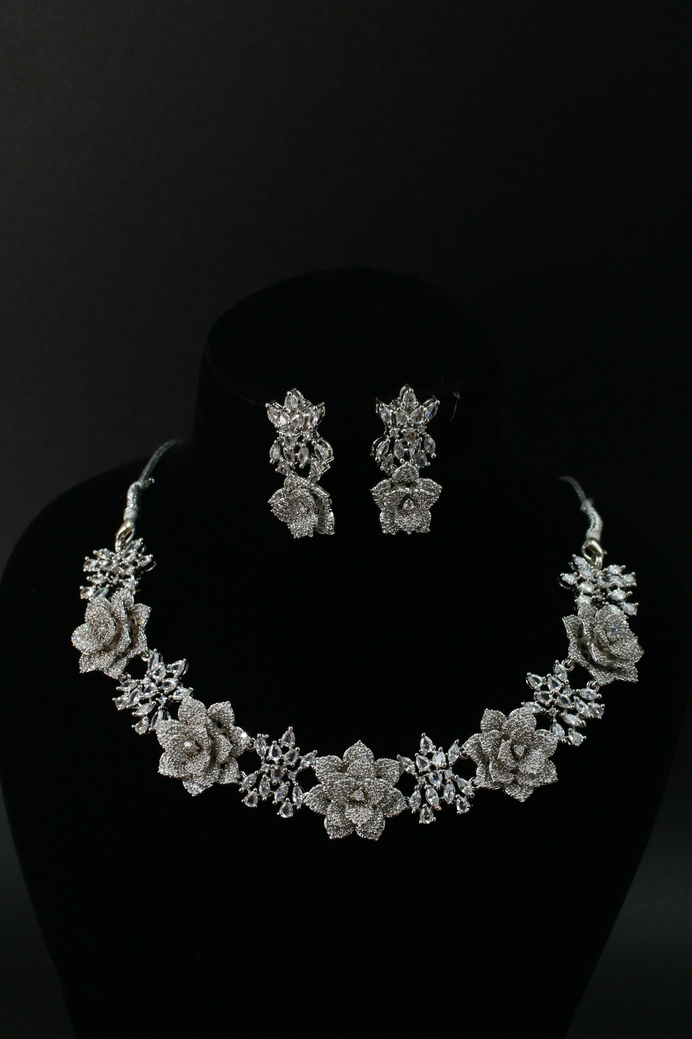 Floral Diamond Finish AD Necklace
