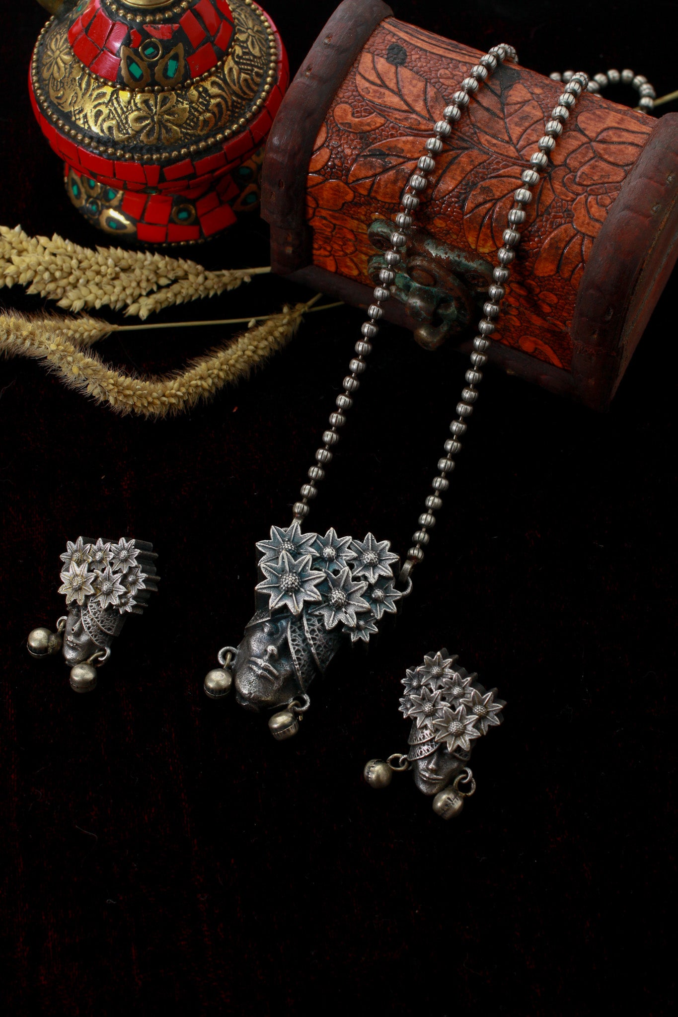 Boho Face Motif Pendant Set with Florals | Oxidised German Silver