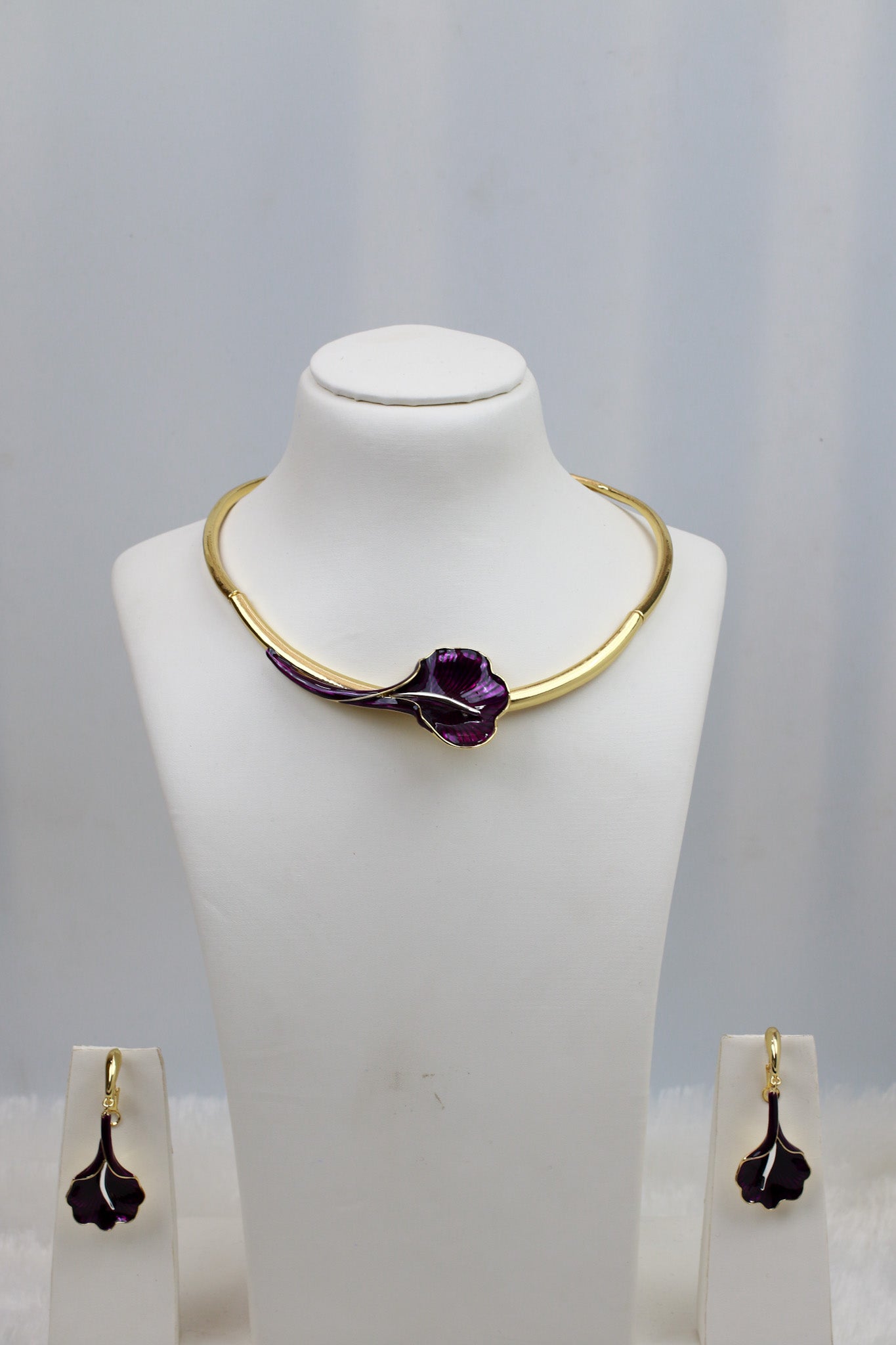 Gold Plated Calla Lily Enamel Collar Necklace Set | Purple Floral | Anti‑Tarnish