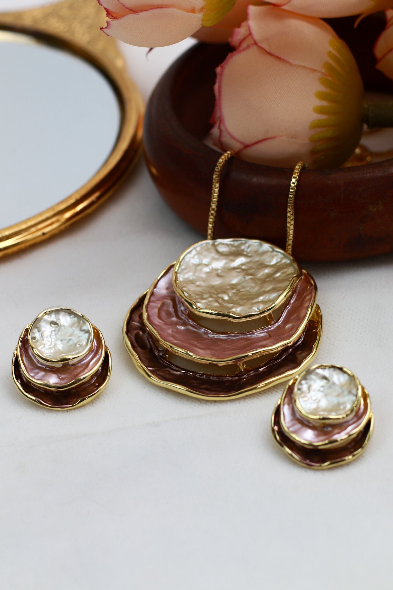 Layered Shell Circle Pendant Set - Pink & Silver Enamel | Luxury Anti-Tarnish Necklace & Earrings