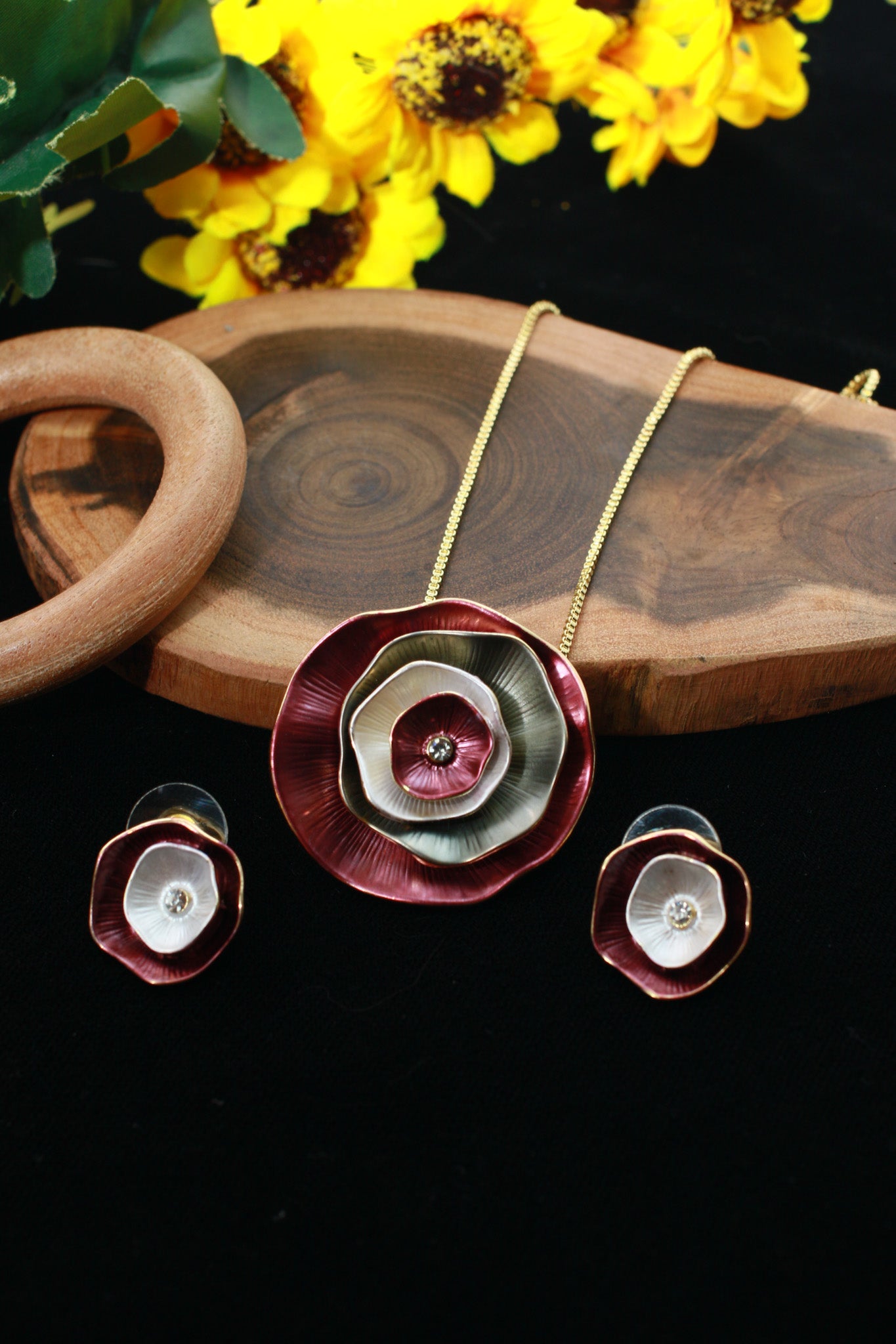 Layered Rose Circle Pendant Set - Red & Grey Enamel Luxury Necklace & Earrings