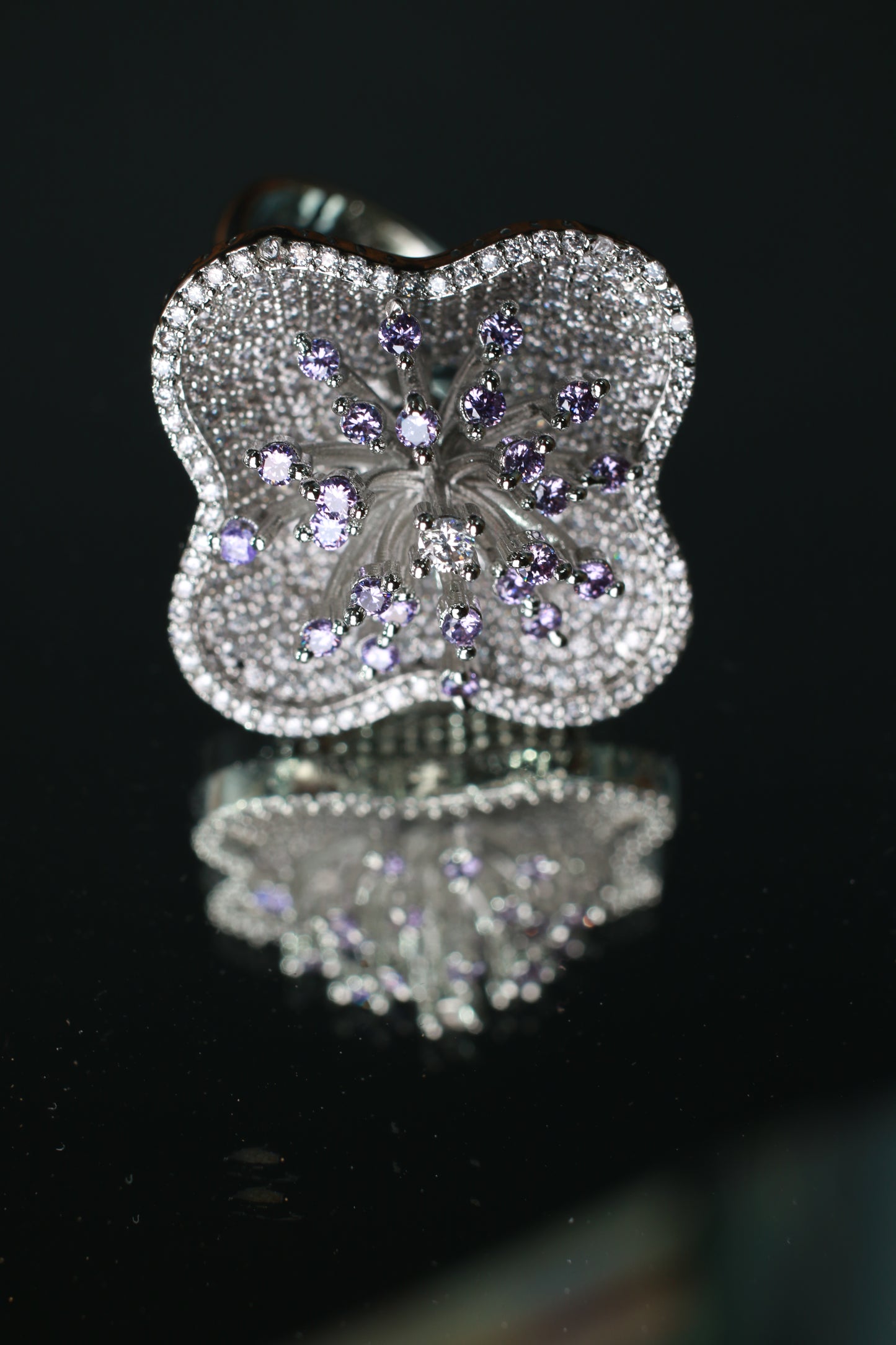 Lavender Sparkle Bloom Finger Ring