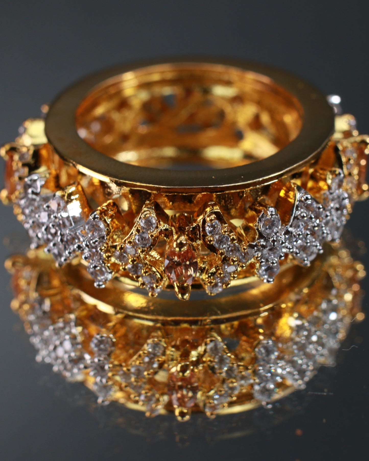 Rotating Yellow Stone Gold Band Ring