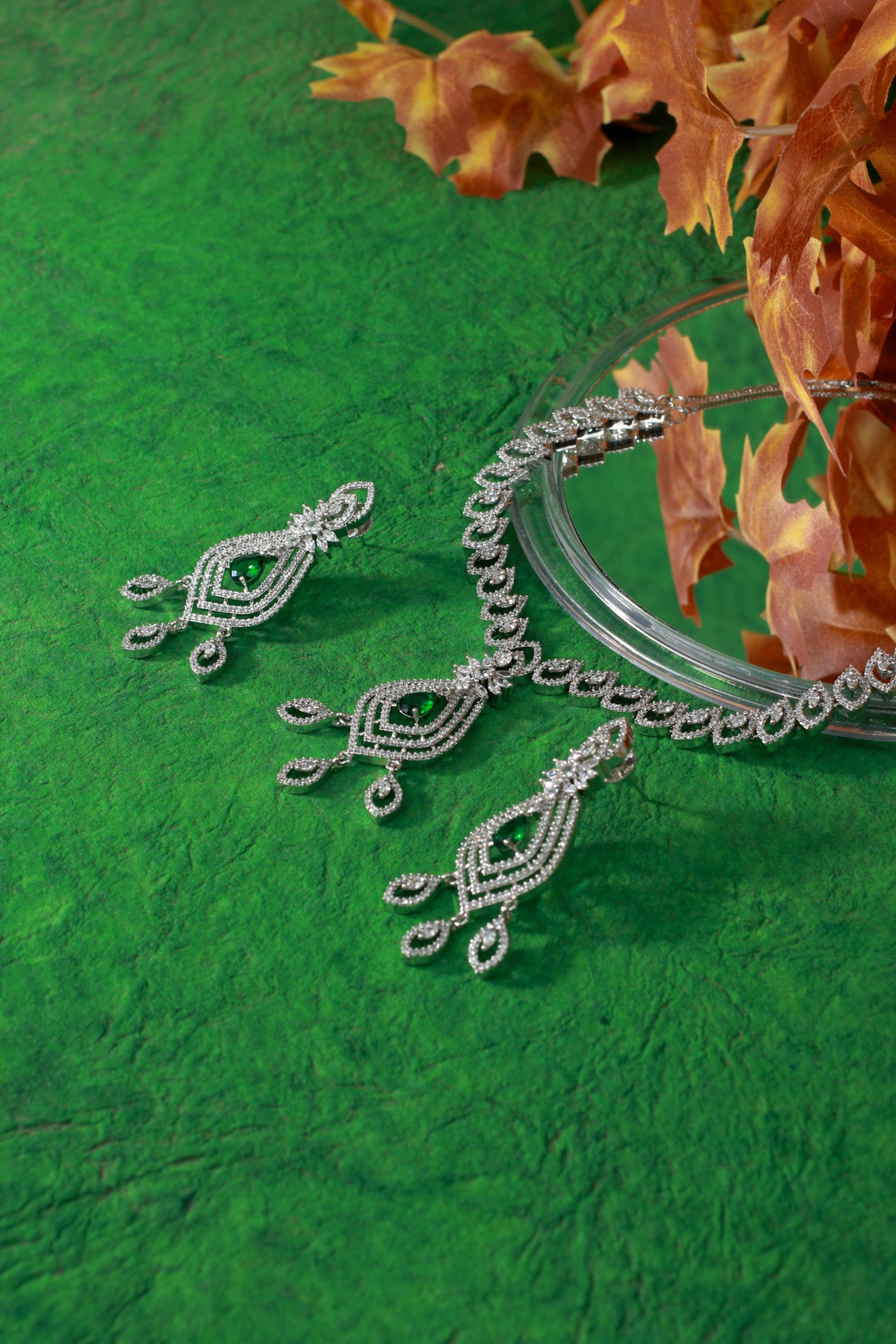 Leaf Drop Emerald AD Necklace Set