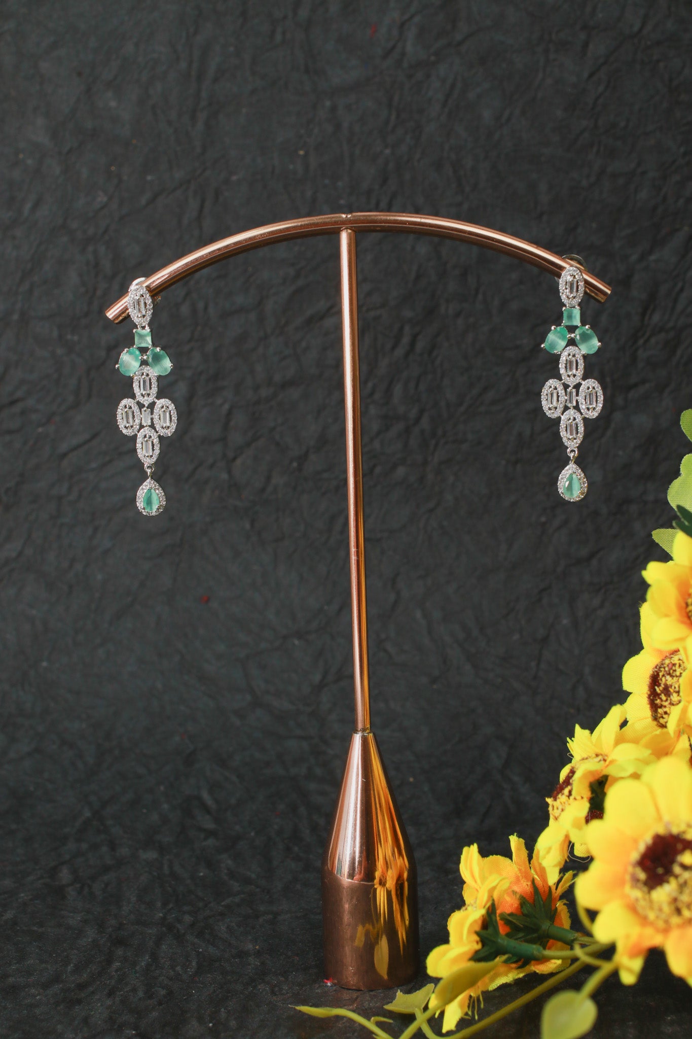 Mint Spark Dual Motif Necklace Set