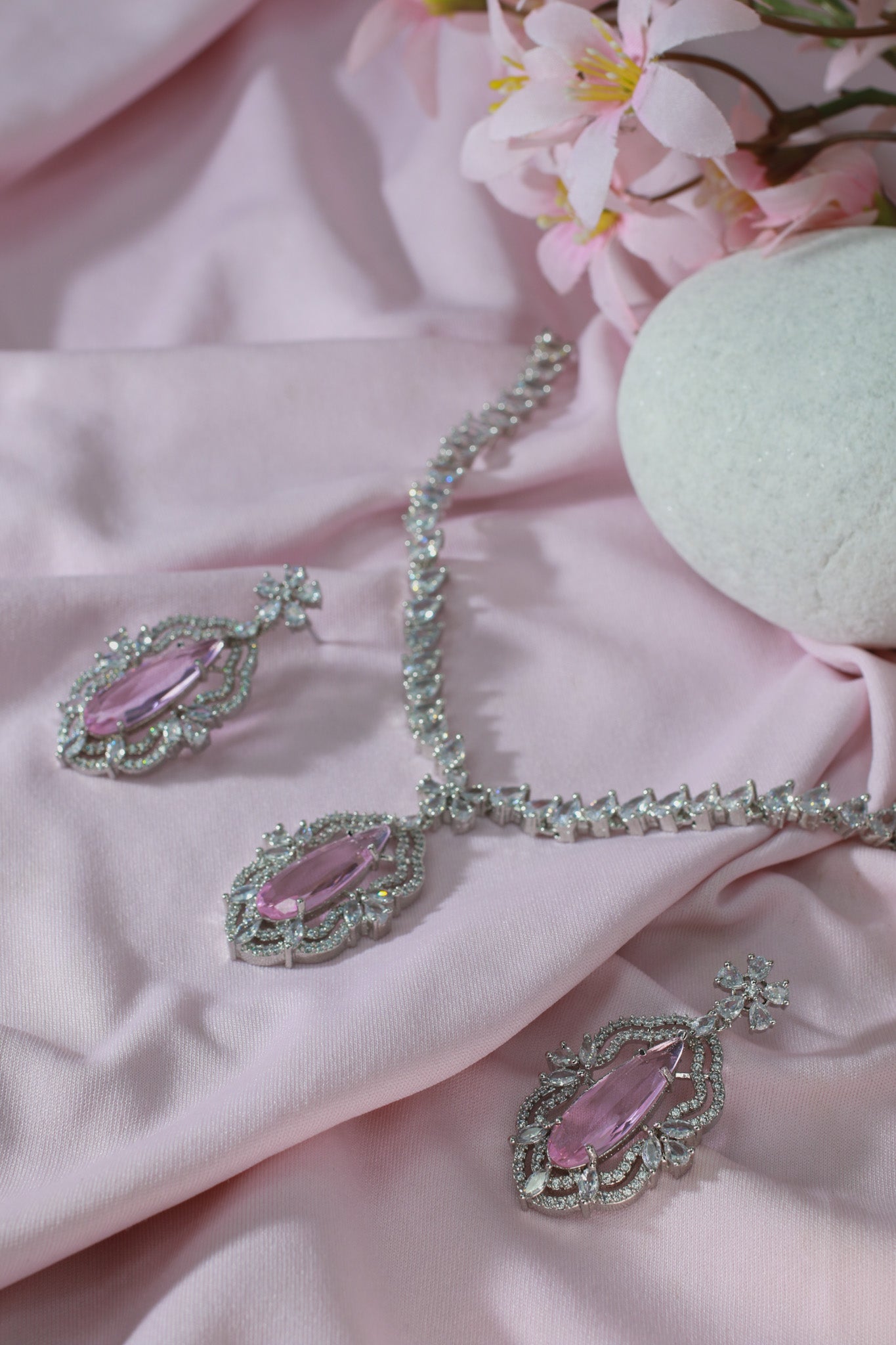 Regal Violet Elongated Necklace Set