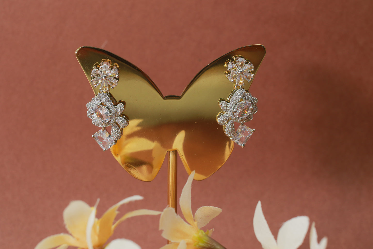 Princess Cut White Floral Necklace Set