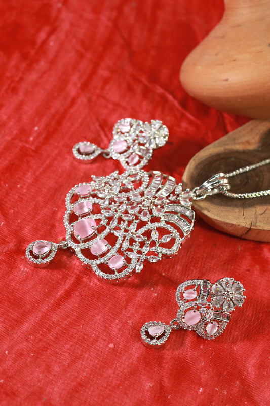 Pastel Pink Victorian Pendant Set