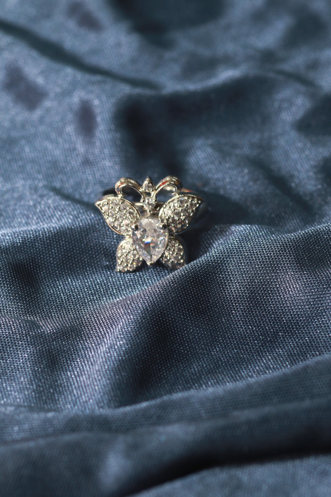 Butterfly Pendant Ring Set