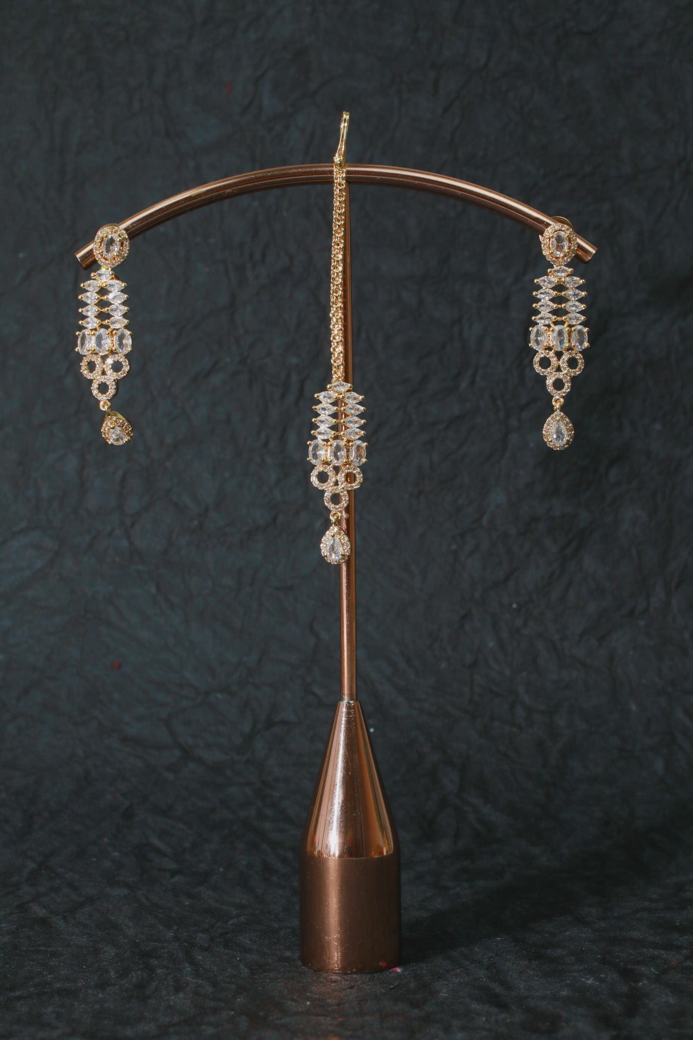 Gold-Plated Crystal Bridal Choker Set with Maang Tikka