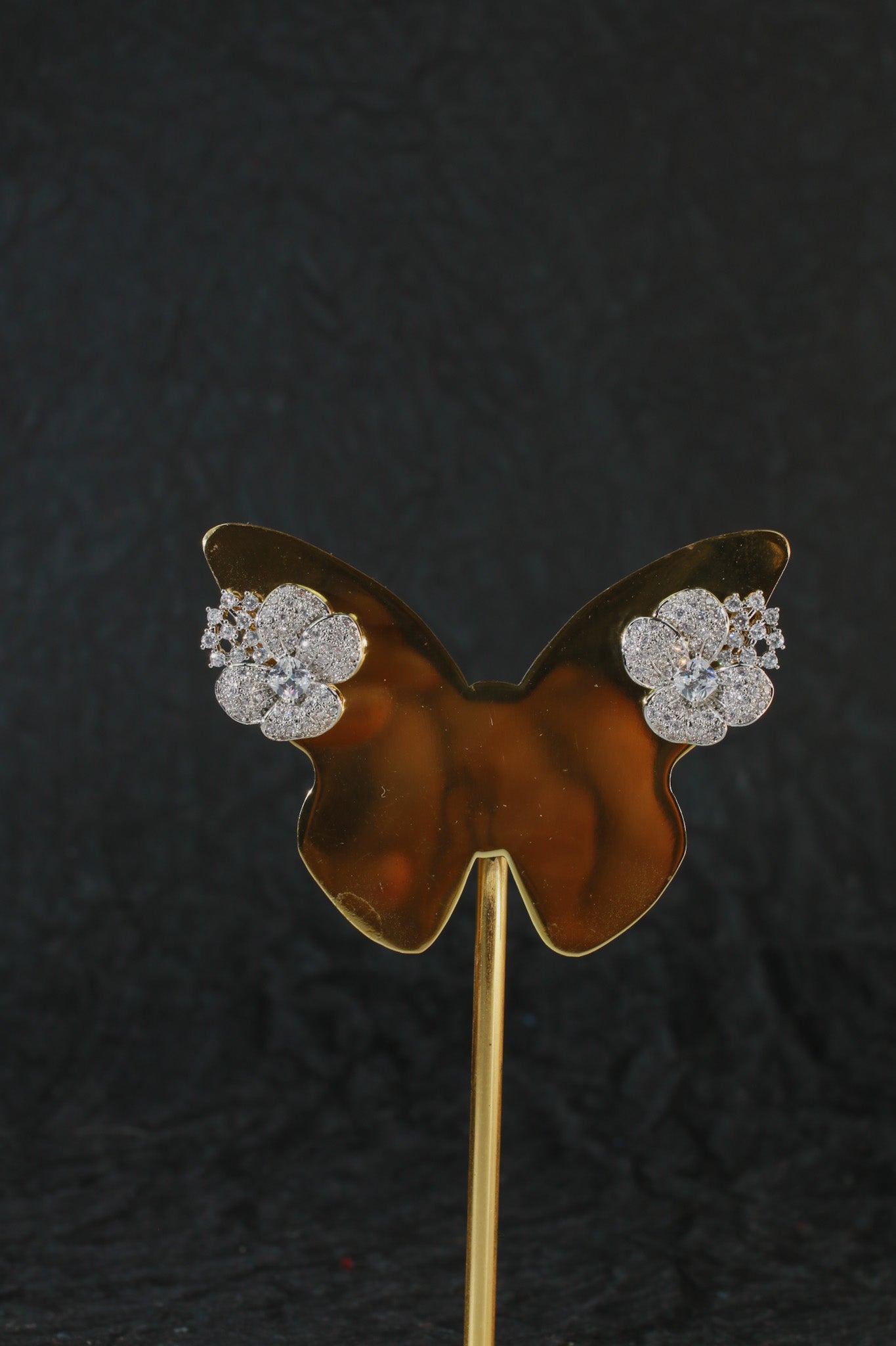 Elegant Floral Zircon Necklace Set for Women