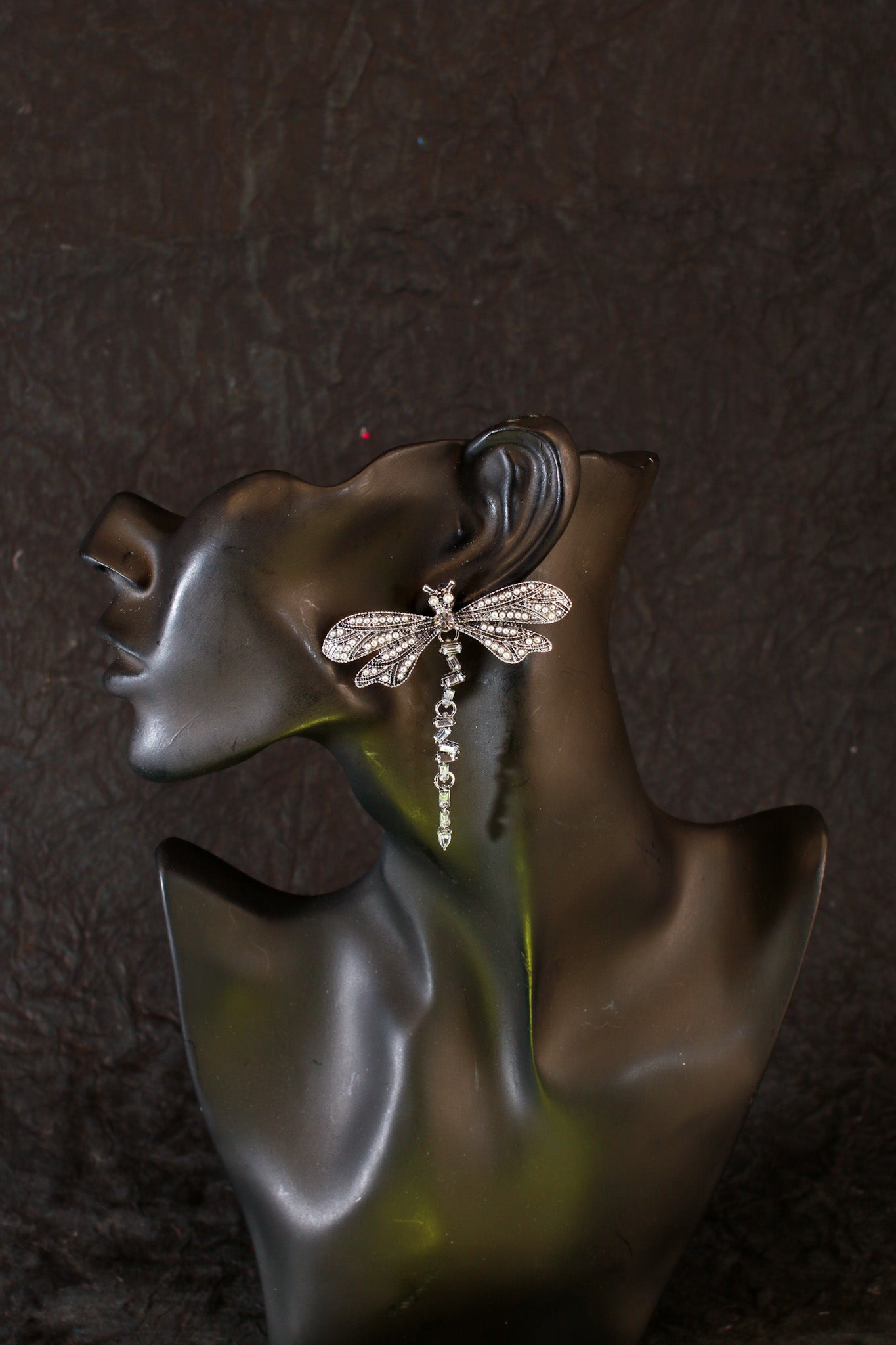 Vintage Dragonfly Stud Earrings – Antique Finish Anti-Tarnish Design