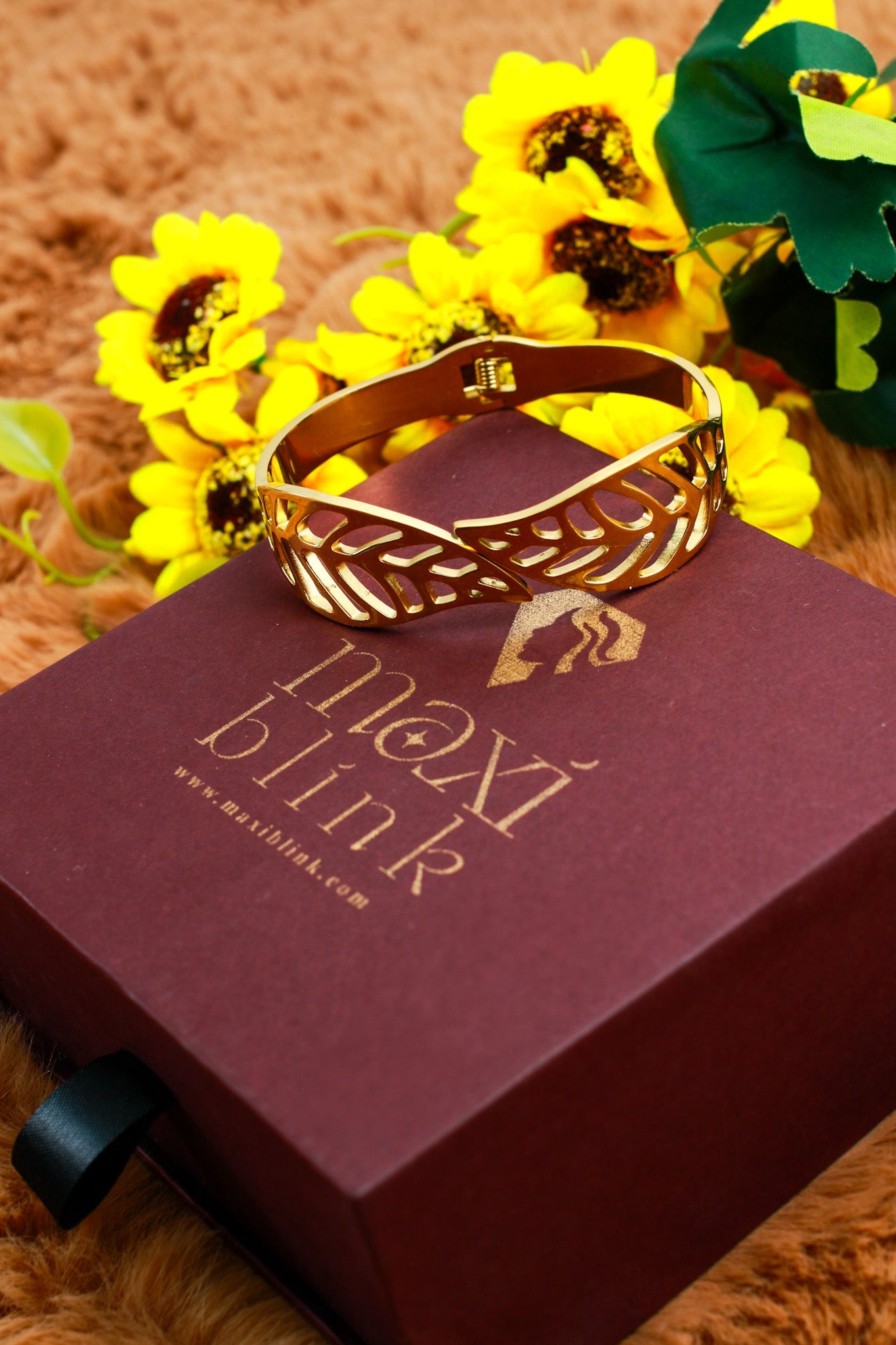 Anti - Tarnish Gold Open Leaf Cuff Bracelet – Stainless Steel Cutout Design - Maxiblink