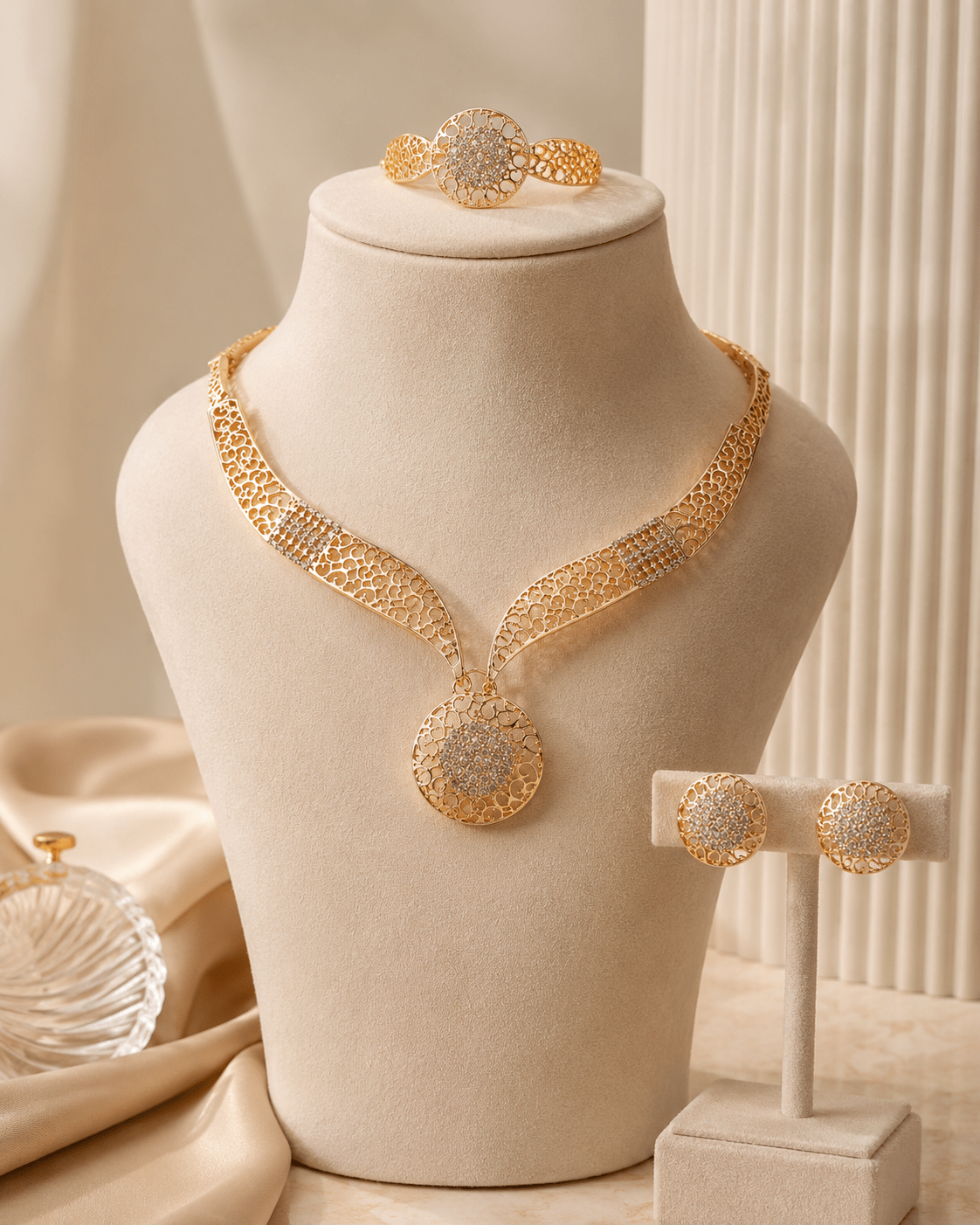 Celestial Luxe Gold Star & Moon 4 - Piece Jewellery Set - Maxiblink