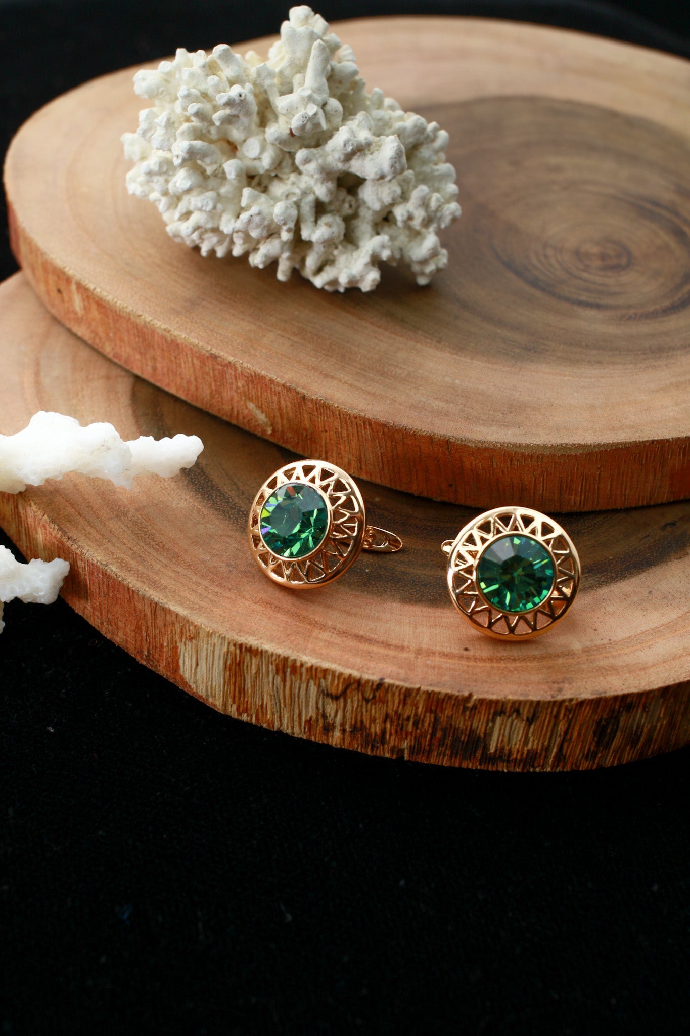 Emerald Green Crystal Geometric Stud Earrings - Maxiblink