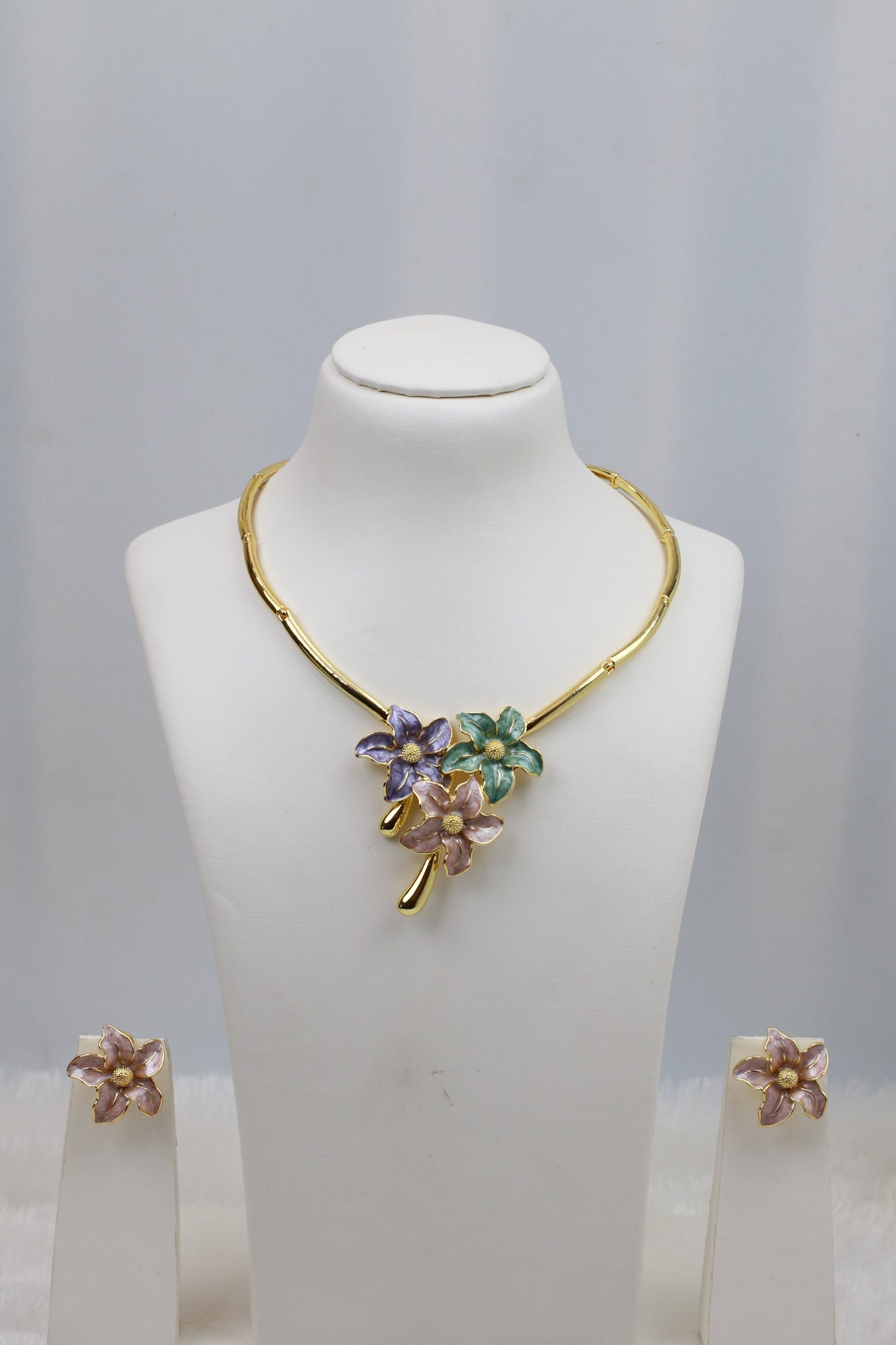 Gold Plated Multi‑Colour Floral Enamel Necklace Set | Pastel Flowers | Anti‑Tarnish - Maxiblink