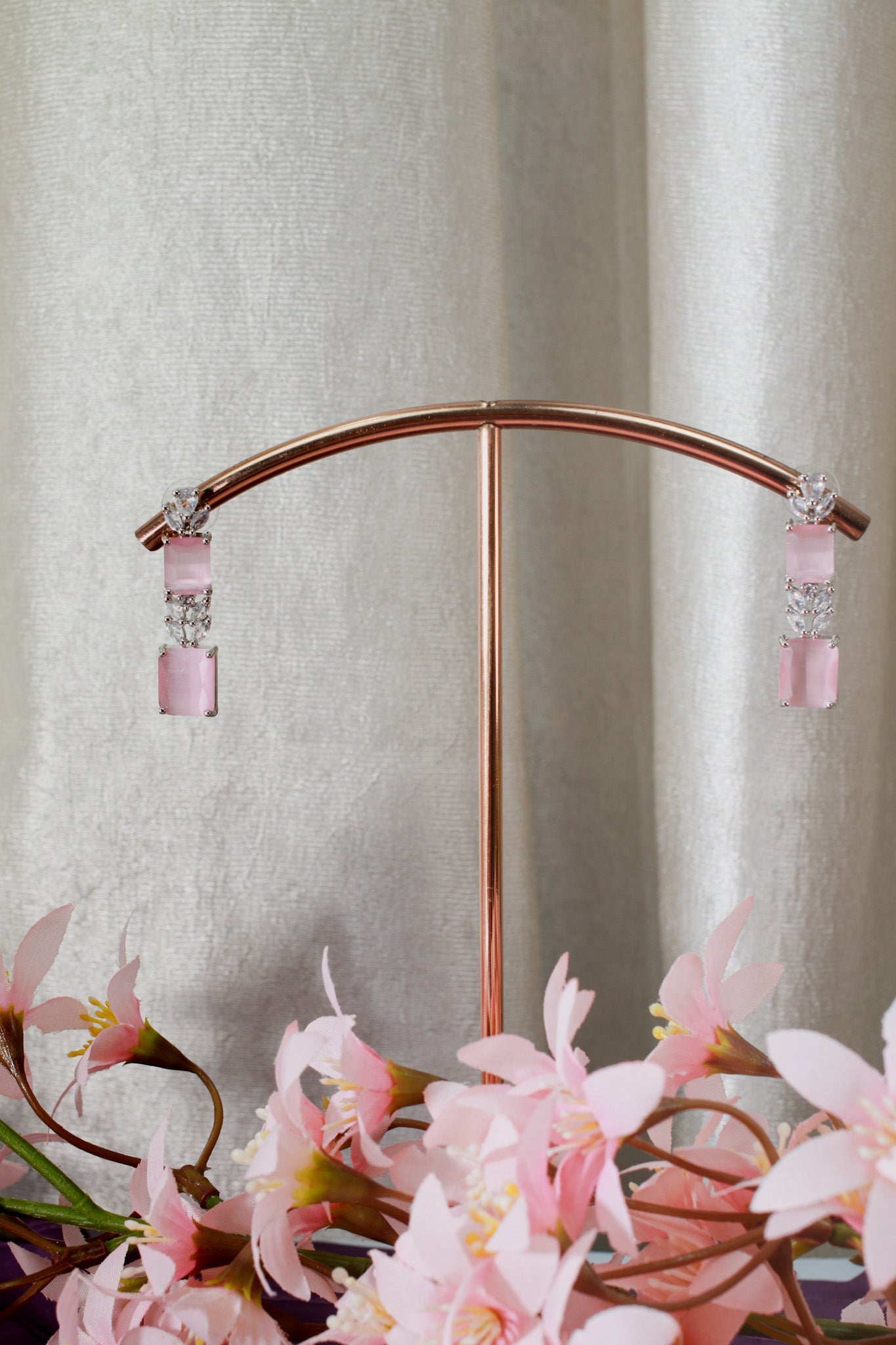 Pastel Pink Rectangular AD Necklace Set - Maxiblink