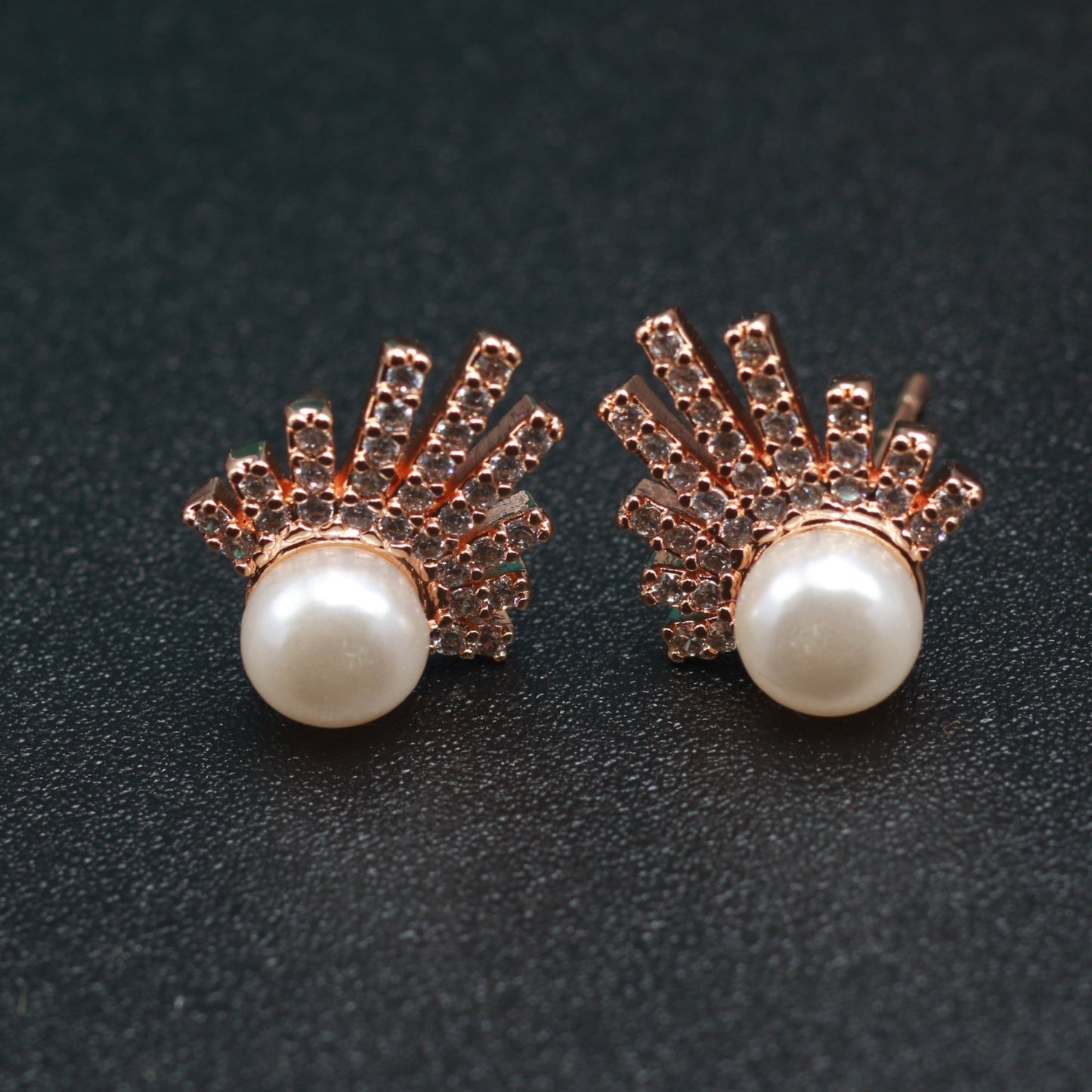 Rose Gold Fan Design Pearl Stud Earrings - Maxiblink