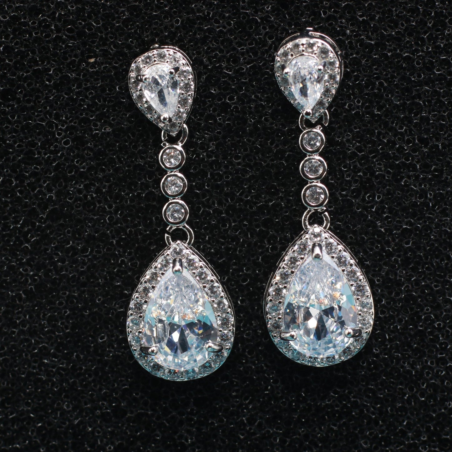 Teardrop Crystal Dangle Earrings - Maxiblink