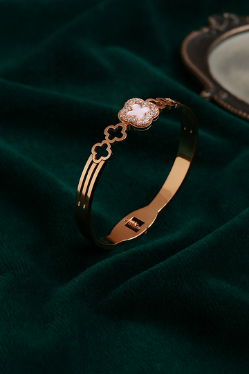 Pearl Clover Designer Bracelet