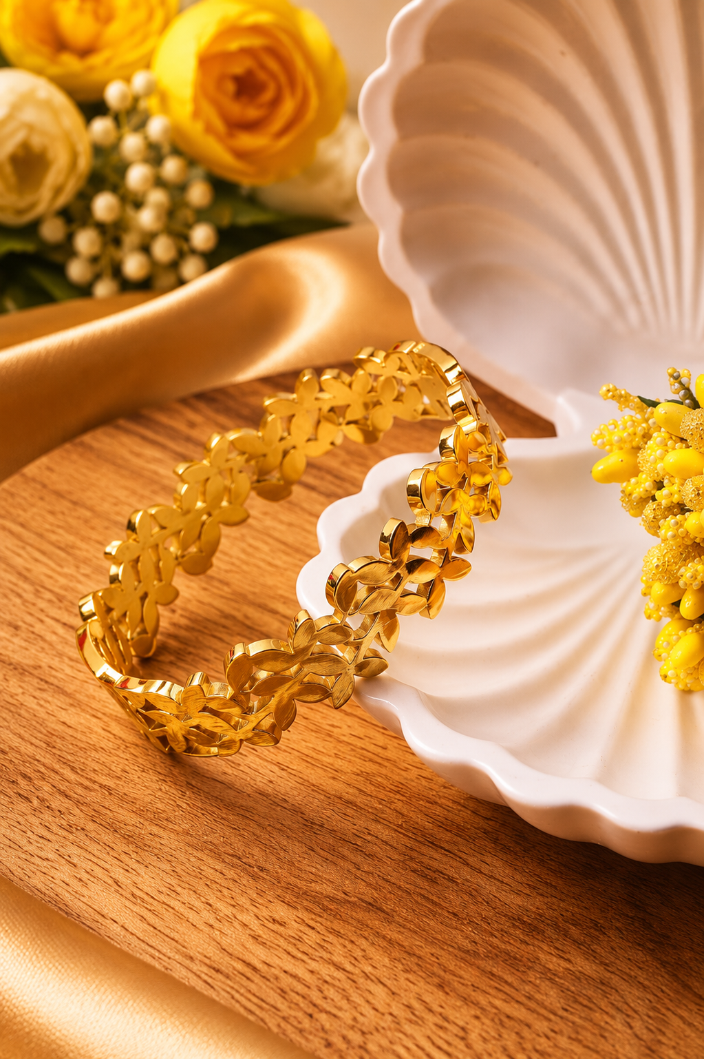 Golden Leaf Link Hinged Bangle Bracelet