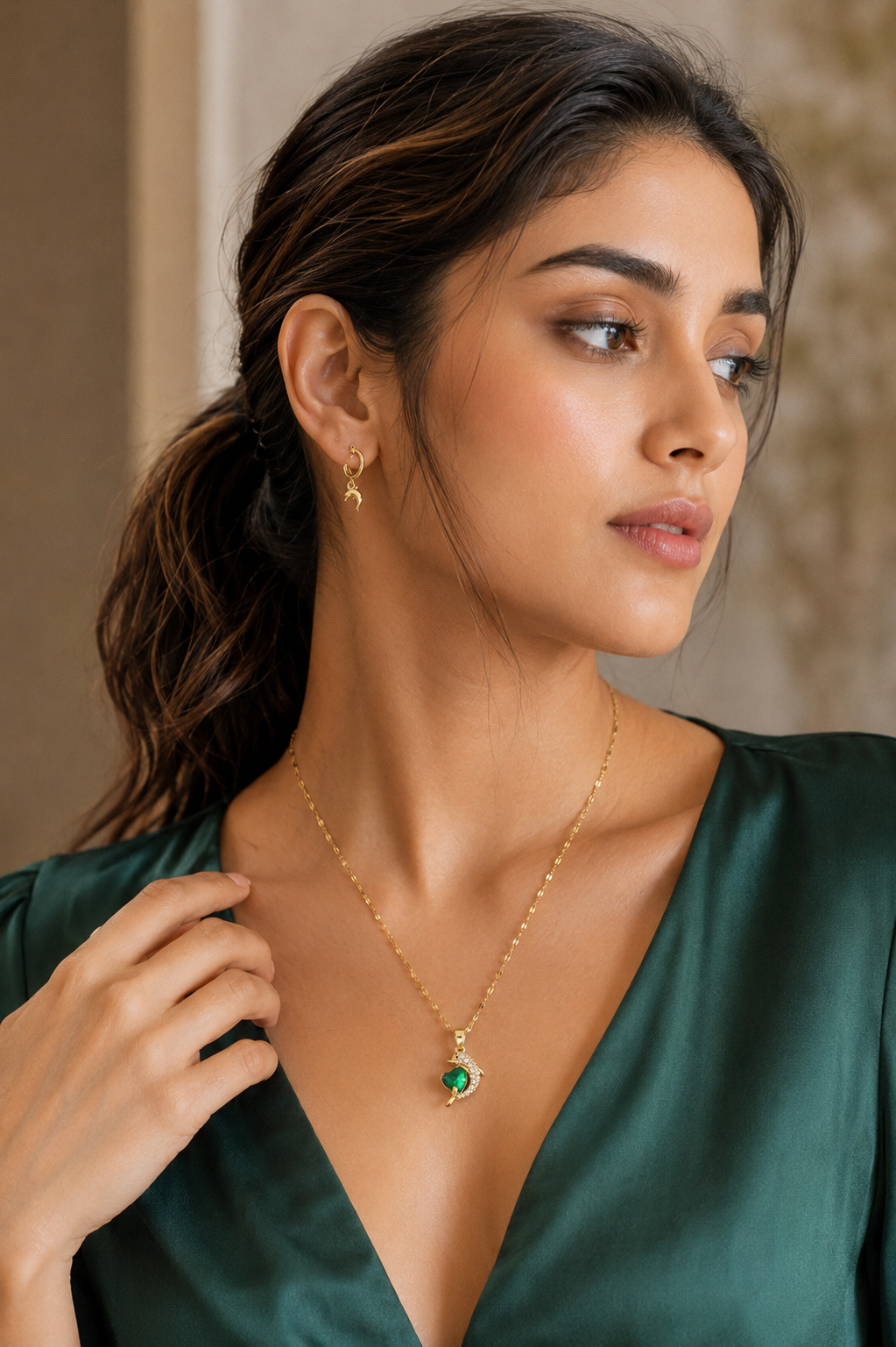 Dolphin heart zircon pendant necklace and matching earrings set, gold plated