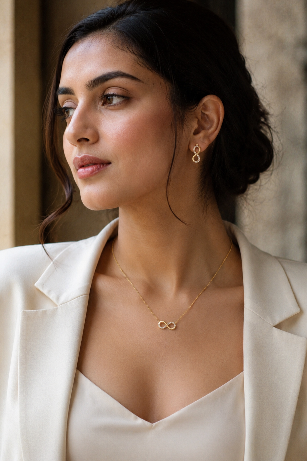 Infinity lucky 8 necklace and matching earrings set, 18K gold plated
