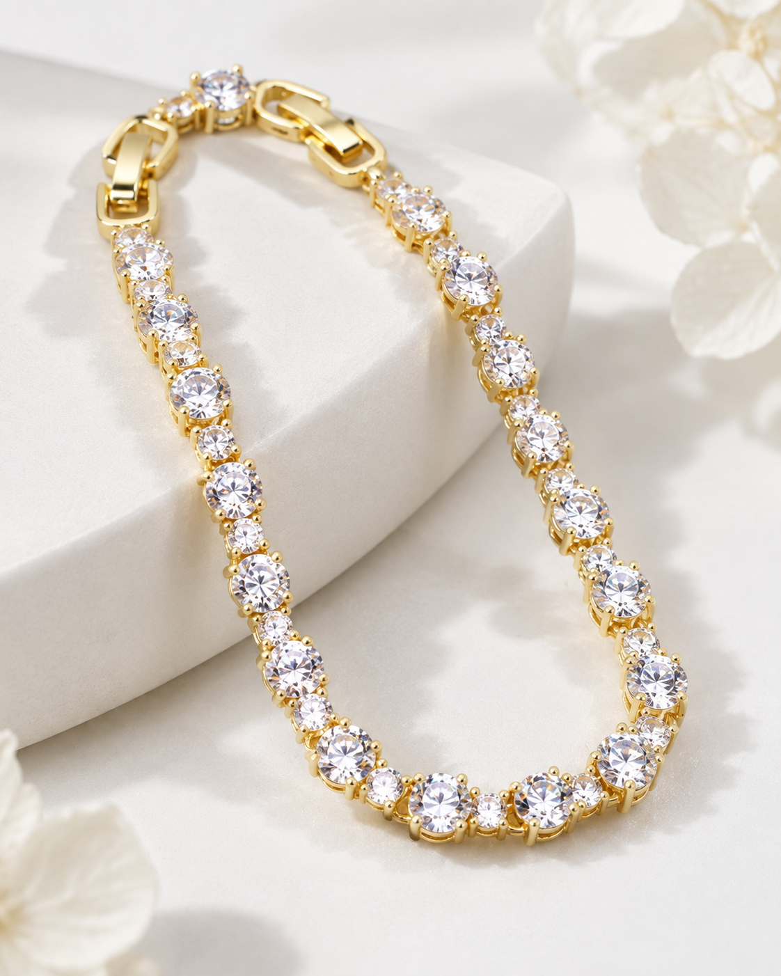 Classic Link Tennis Bracelet product photo - Maxiblink