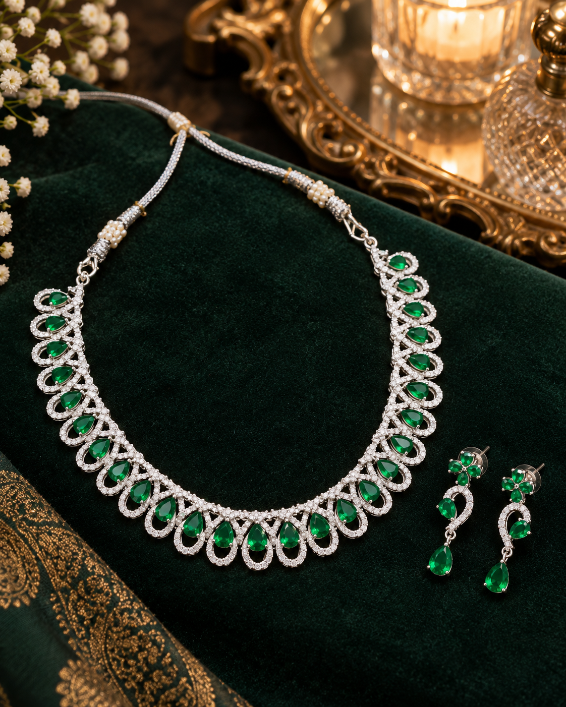 Emerald Loop Collar Necklace Set