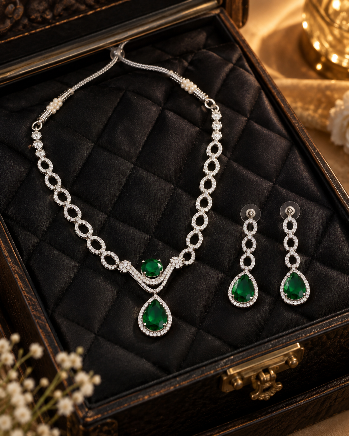 Emerald Infinity Loop Necklace Set