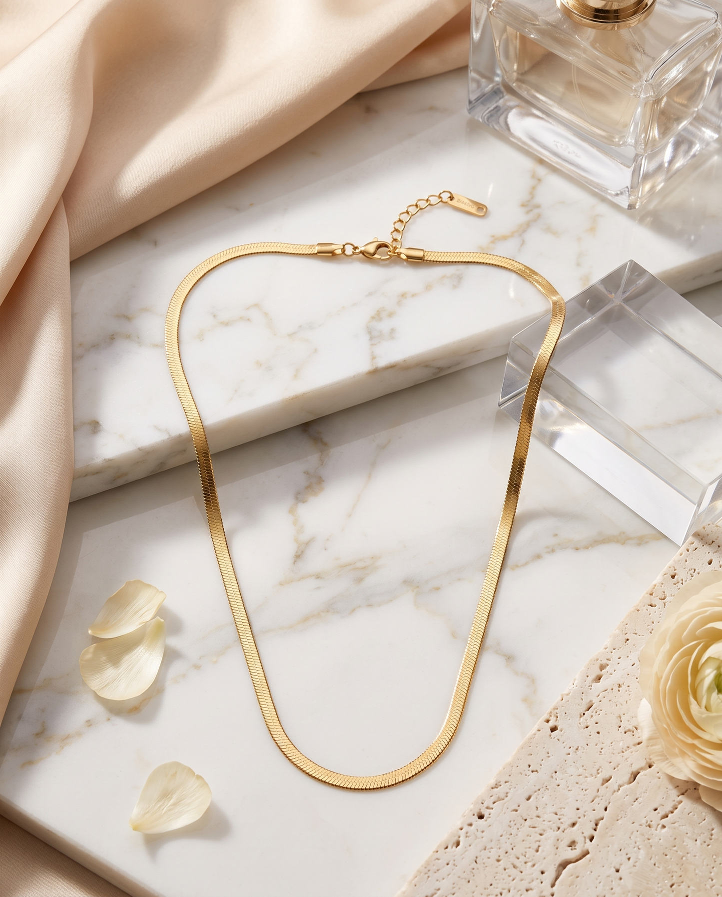 Simple XL snake chain necklace, gold plated titanium steel – worn styled shot