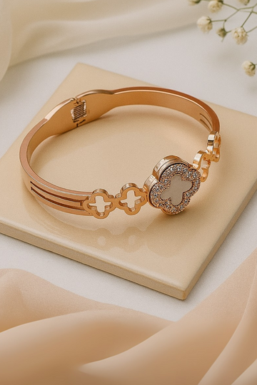 Pearl Clover Designer Bracelet