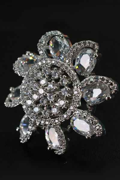 Crystal Bouquet Finger Ring
